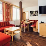Reblaus Aparthotel