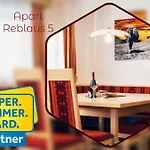 Reblaus Hotel apartamentowy 4*