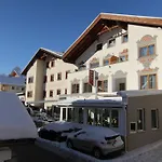 Aparthotel Reblaus 4*