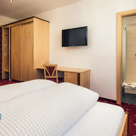 Reblaus Aparthotel *