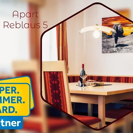 Reblaus Aparthotel 4*