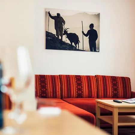 Hotel apartamentowy Reblaus Ladis