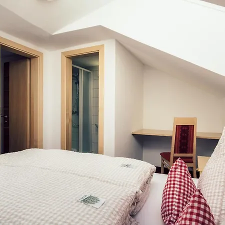 Hotel apartamentowy Reblaus Ladis